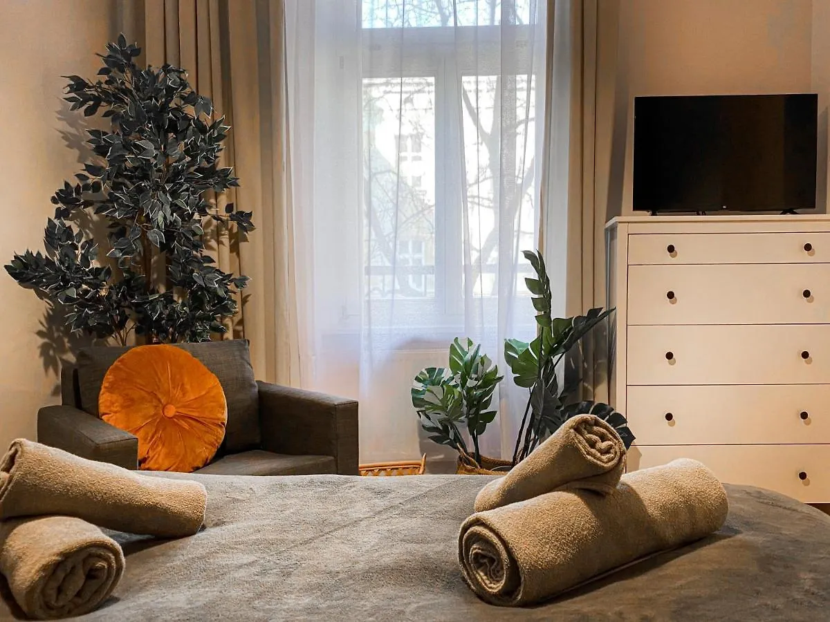 Charming Apartment, Wawel & Old Town Cracovia Polonia