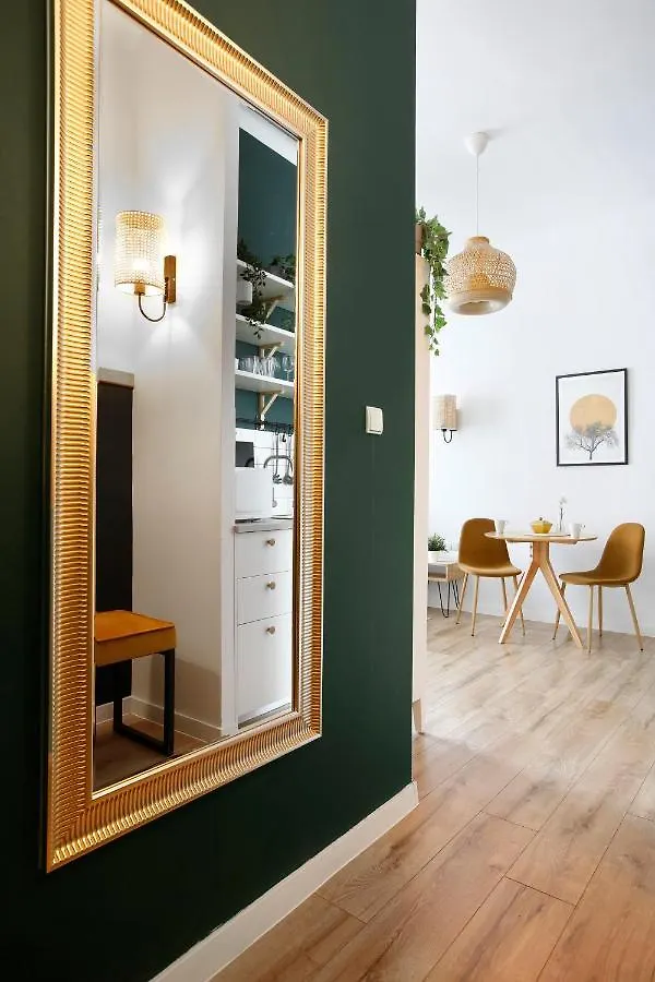 Charming Apartment, Wawel & Old Town Cracovia 0*,